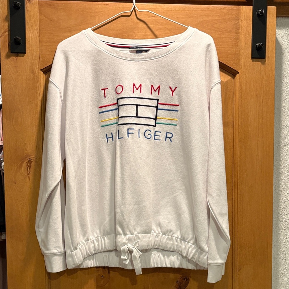 Tommy Hilfiger White Pullover with Colorful Logo